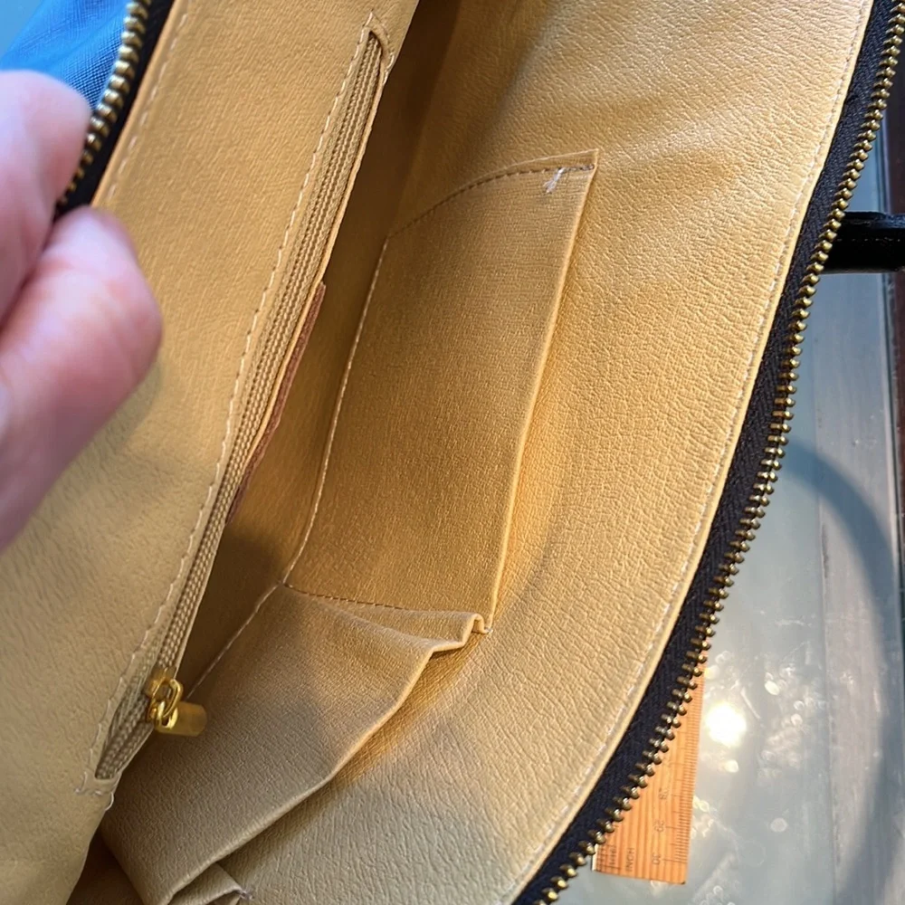 Woman’s bags Italian color black